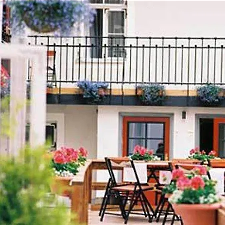 Отель Merchants House 4*