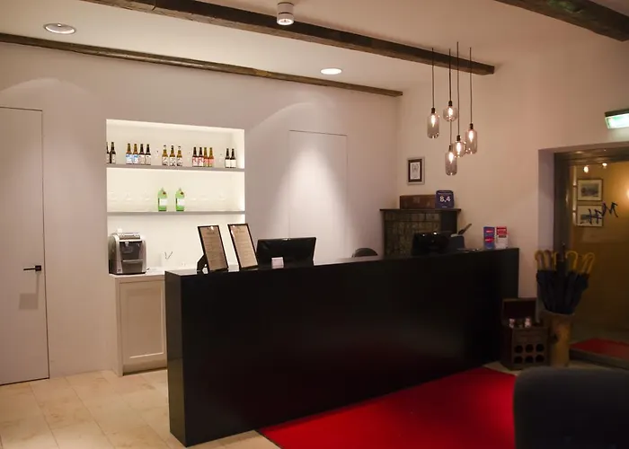 Отель Merchants House