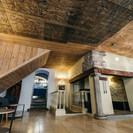 Merchants House 4*